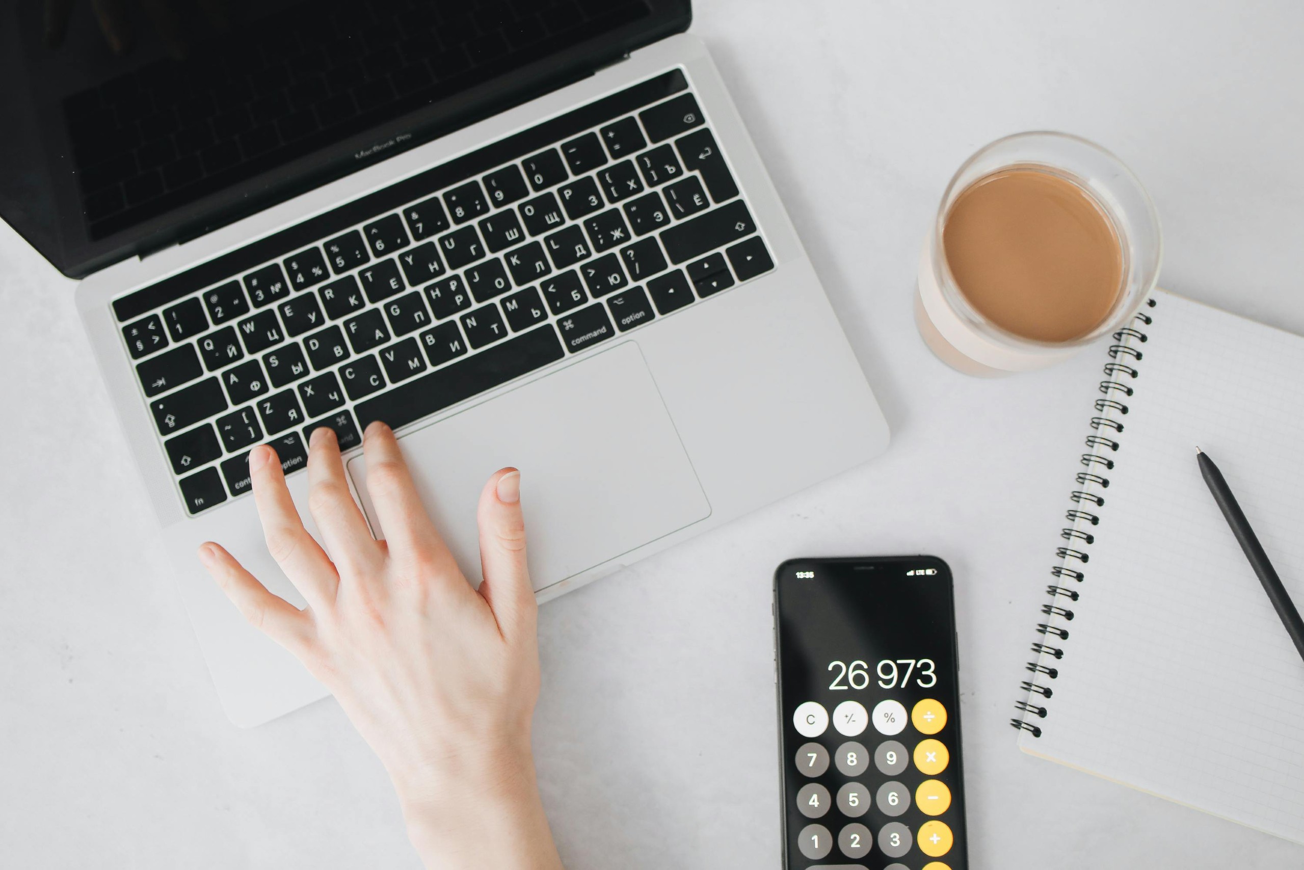 pexels-polina-tankilevitch-6927383 (Custom)